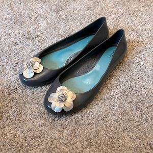 OKA b. ballet flats